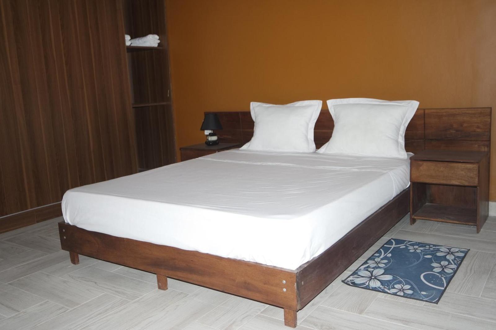 Guest House Nohfy Антананаріву Екстер'єр фото