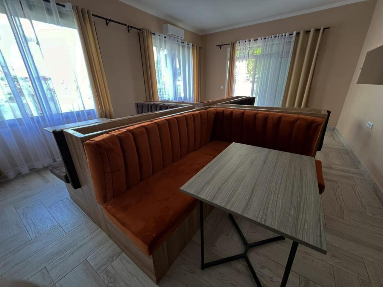 Guest House Nohfy Антананаріву Екстер'єр фото